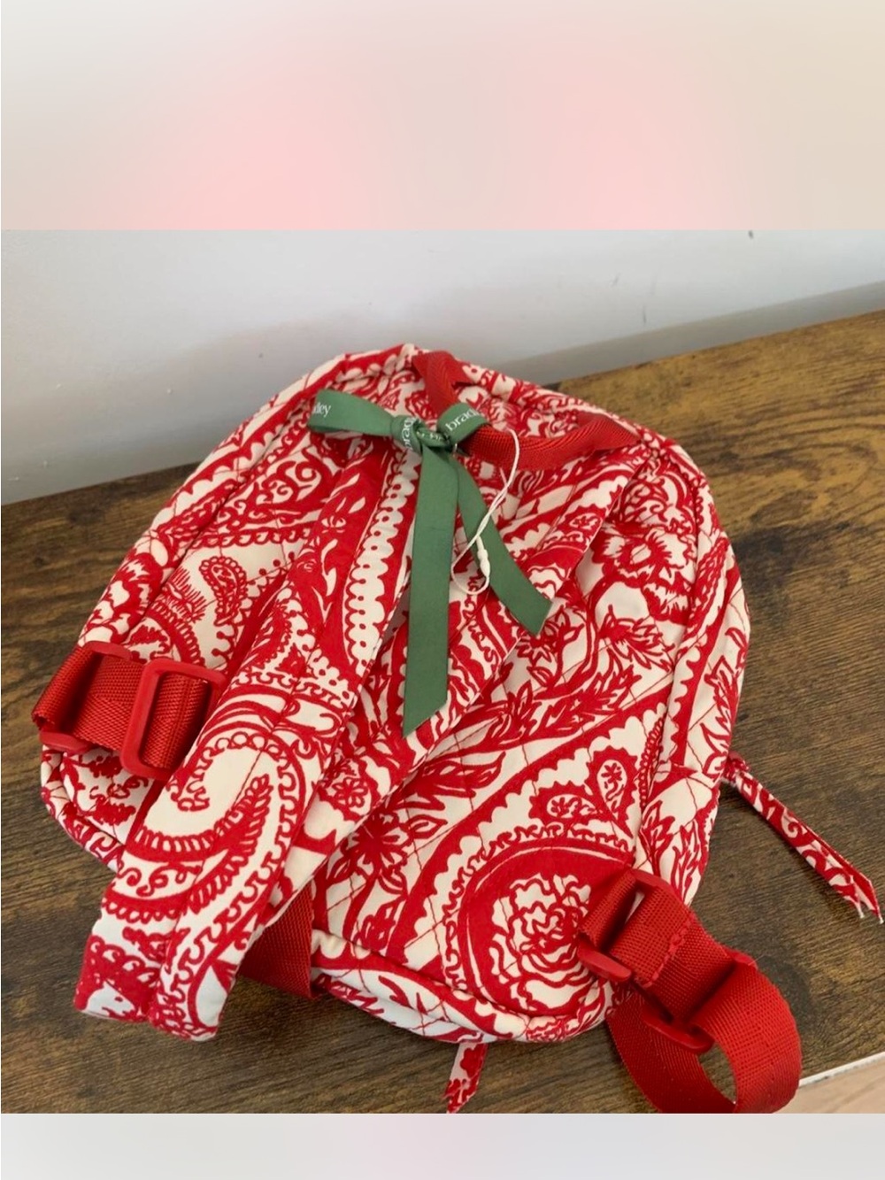 New without tag Vera Bradley red and White Paisley mini Backpack